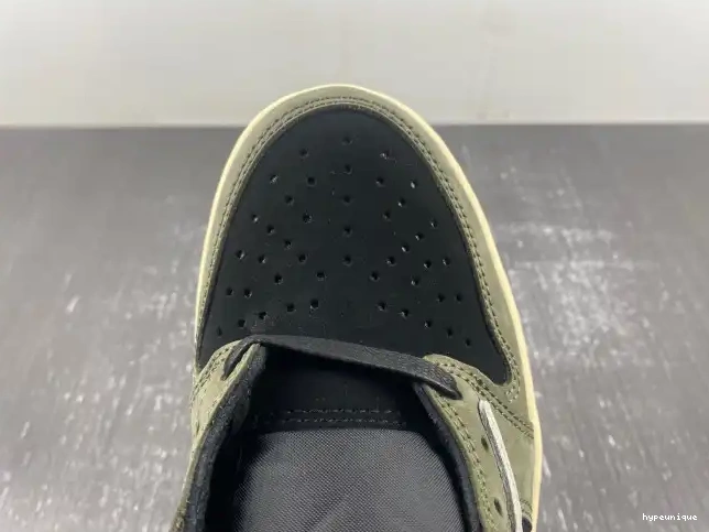 HYPE DM7866-002 AIR LOW JORDAN OG TRAVIS 1 'BLACK SP SCOTT OLIVE' X 0429